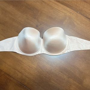 Wacoal Strapless Bra 38D 85485